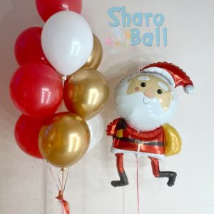 Санта и фонтан