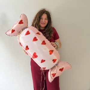 Шар фигурный конфета с сердцами