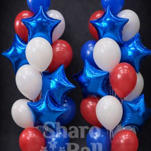 Две огромных связки шаров триколор